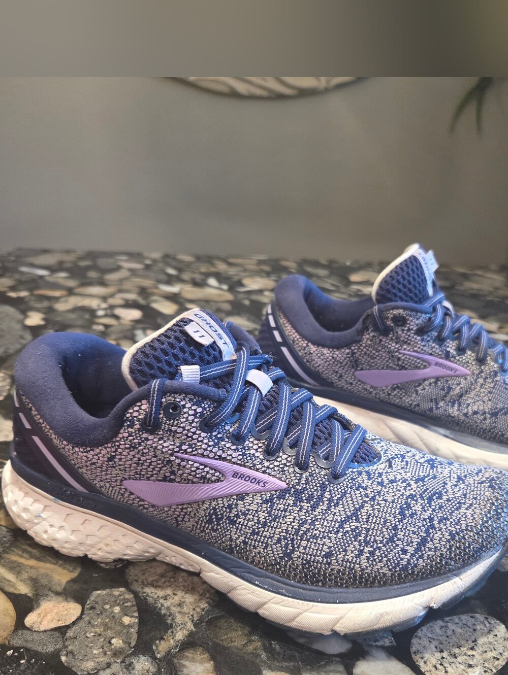 Brooks Navy and Lavender Knit Athletic Running Shoes